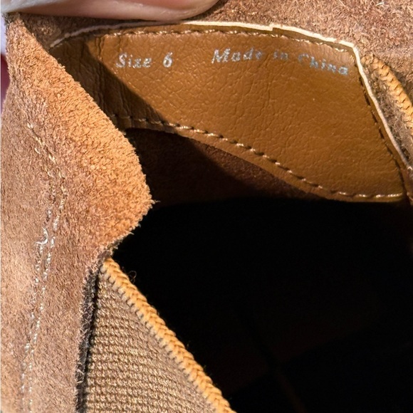 Women’s DOLCE VITA Shelah suede ankle boots- Size 6 - Picture 10 of 10